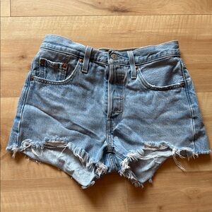 Levi’s 501 Shorts, Size 25